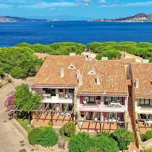 Baia Del Faro Apartahotel